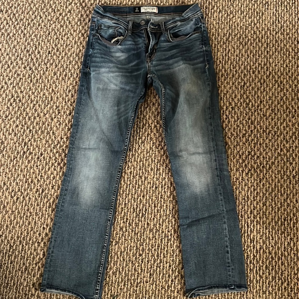 LIKE NEW- Buckle Departwest Dark Wash Men’s Jeans